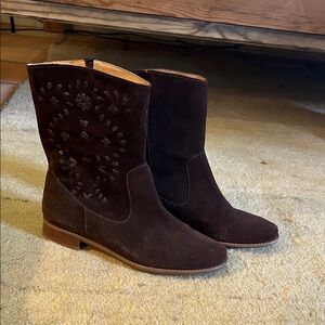 Jack Rogers Brown Ankle Boots with Suede Finish